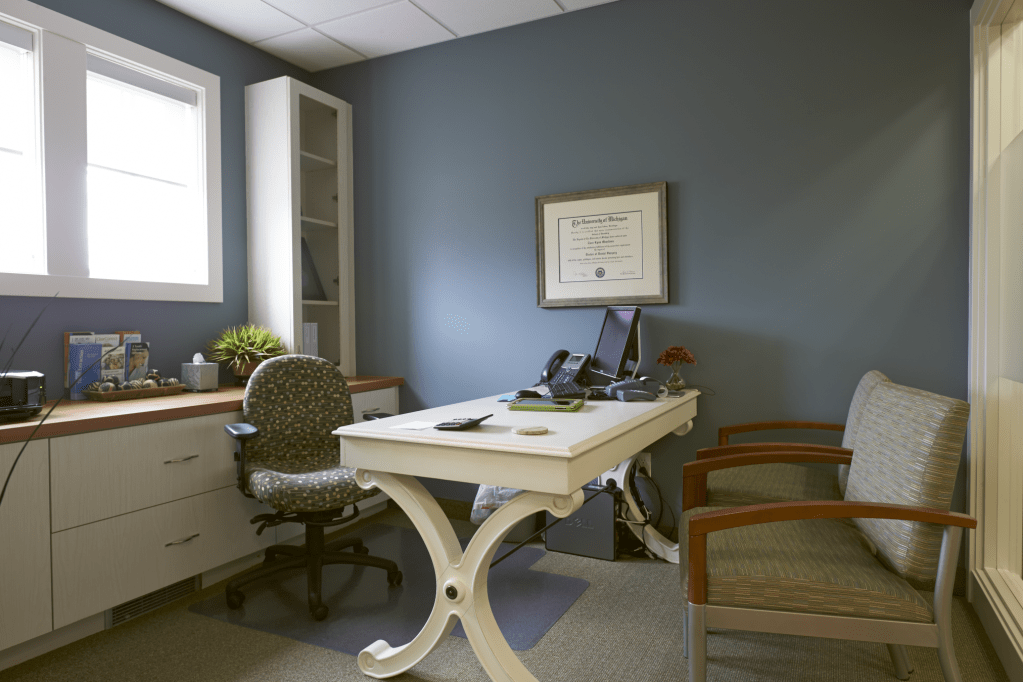 Meeting/consult room